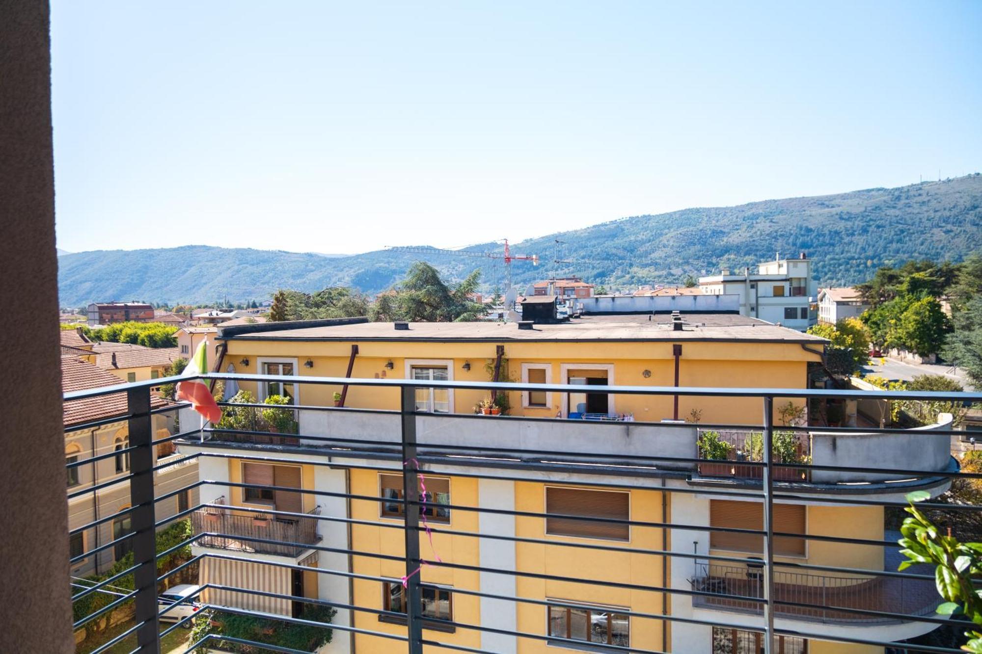 Avezzano 3E60 Hotel Exterior foto